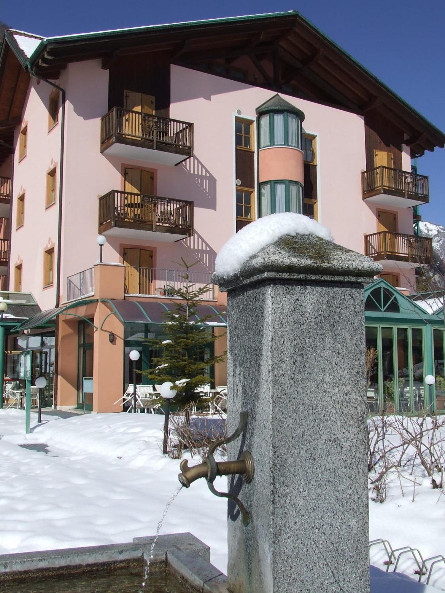 Club Hotel Tenno Exterior photo